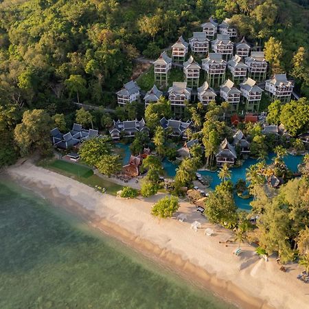 Thavorn Beach Village Resort & Spa Phuket Kamala Beach Exterior foto Aerial view of the resort