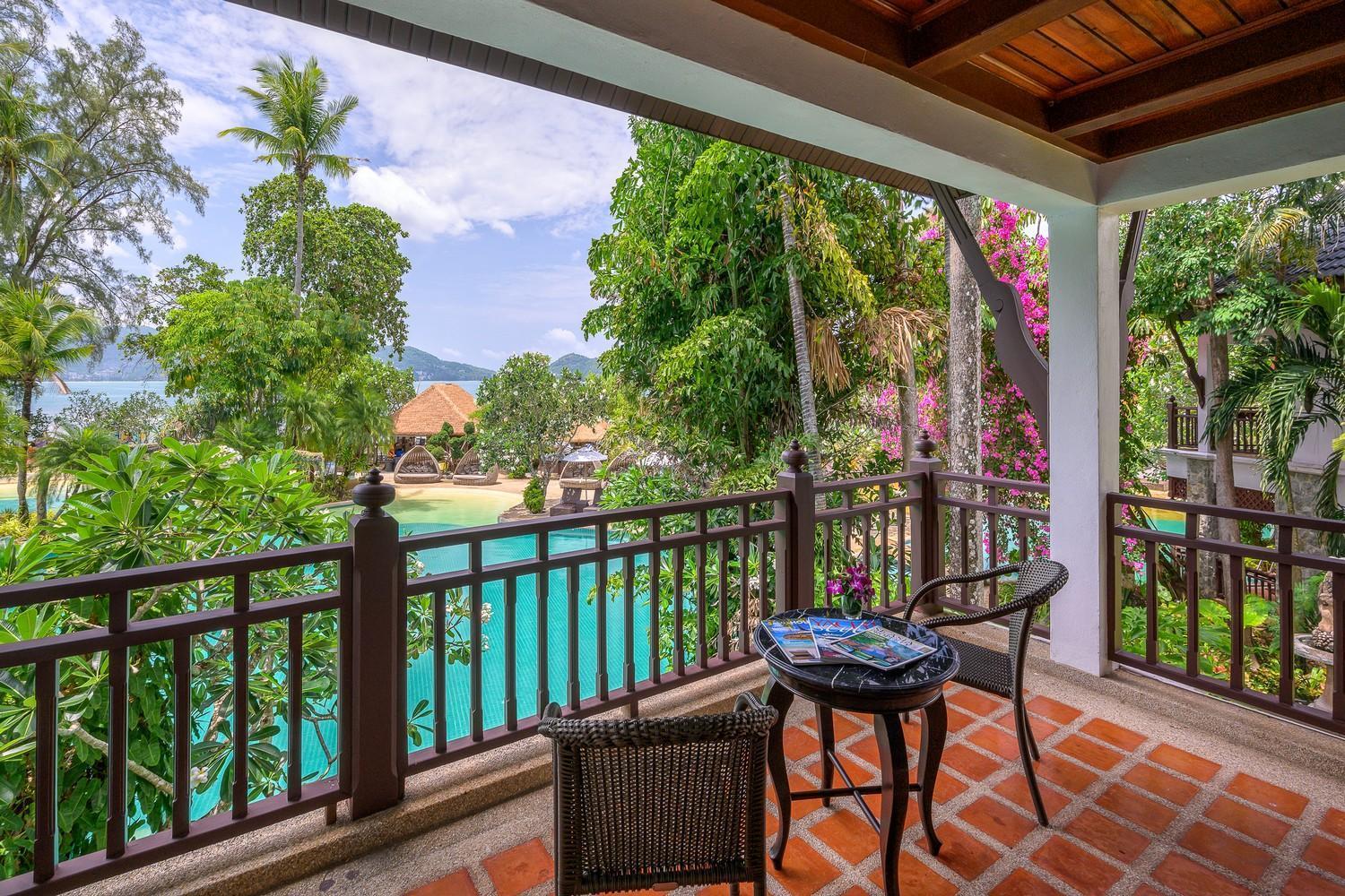 Thavorn Beach Village Resort & Spa Phuket Kamala Beach Cameră foto A view of the pool at the resort
