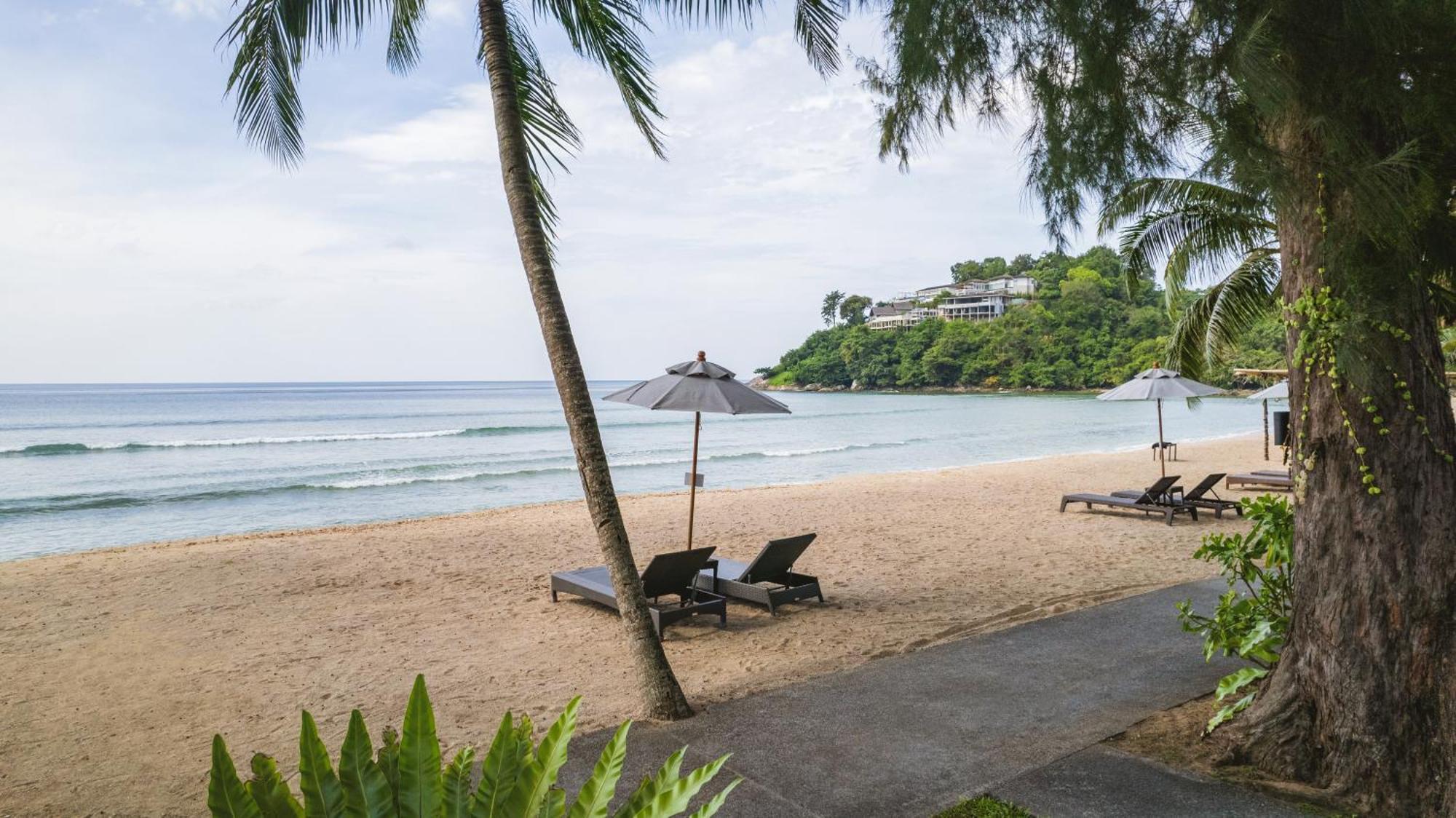 Thavorn Beach Village Resort & Spa Phuket Kamala Beach Exterior foto Beach at the resort