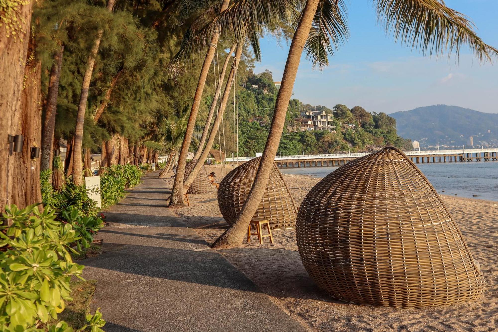 Thavorn Beach Village Resort & Spa Phuket Kamala Beach Exterior foto The beach at Hua Hin