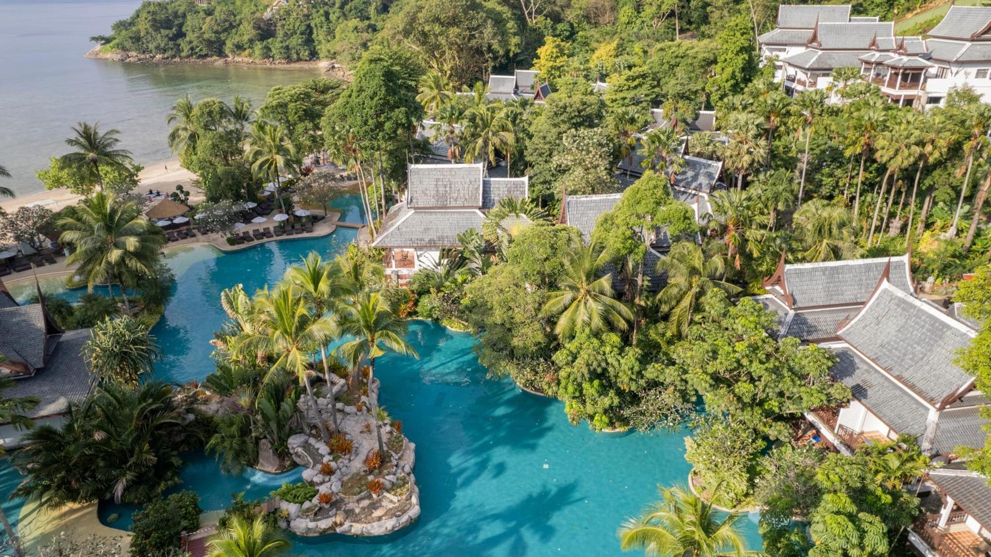 Thavorn Beach Village Resort & Spa Phuket Kamala Beach Exterior foto Aerial view of the resort
